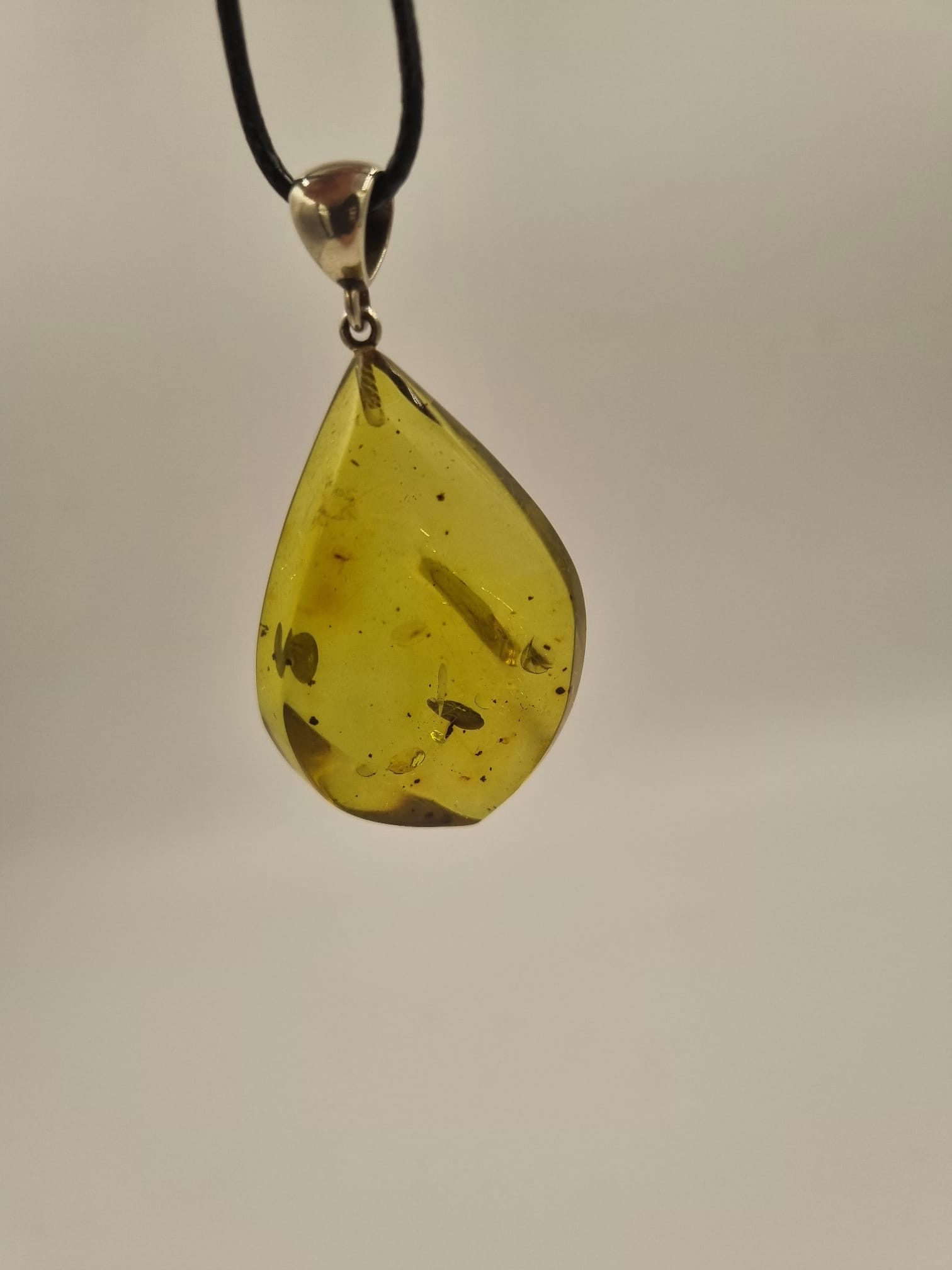 Yeşil Kehribar Kolye Ucu