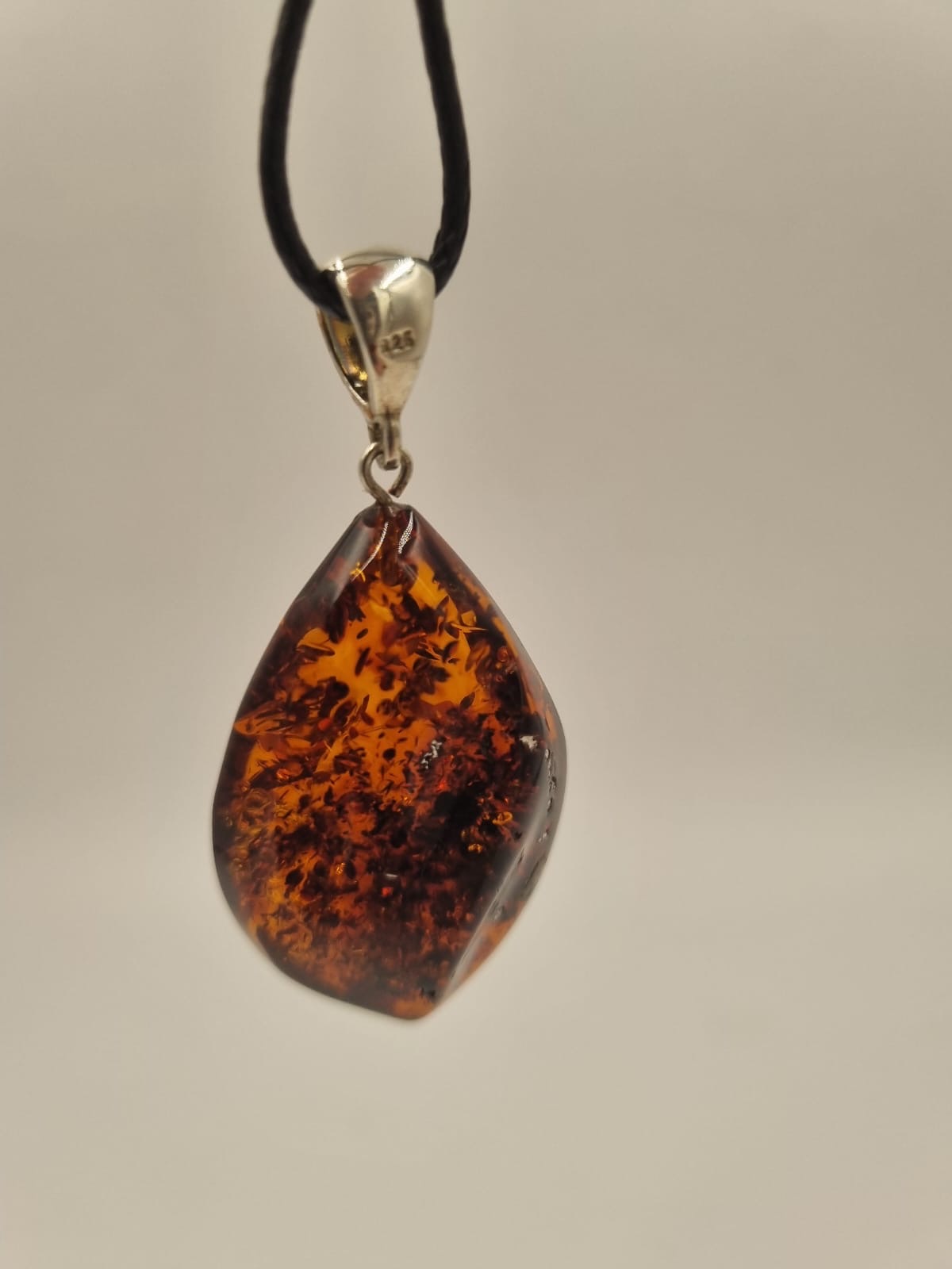 Kehribar Kolye Ucu Ateş