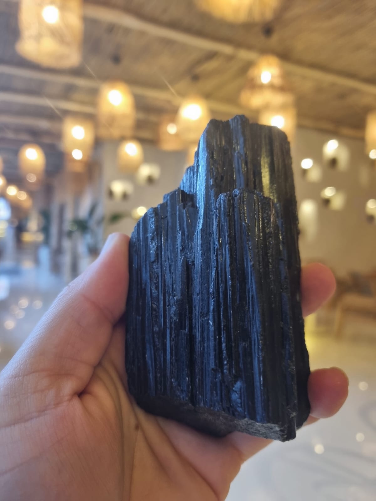 Siyah Turmalin 560gr Ham Taş