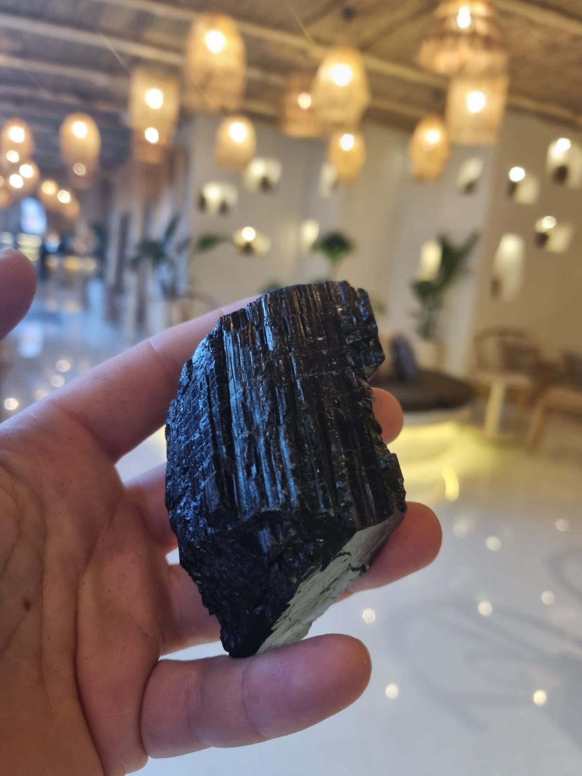 Siyah Turmalin 344gr Ham Taş