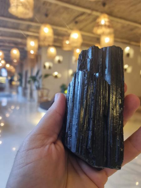 Siyah Turmalin 560gr Ham Taş