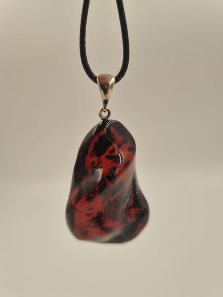 Kehribar Ateş Kolye