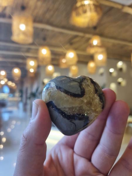 Septeryan 112gr Kalp Form Ham Taş