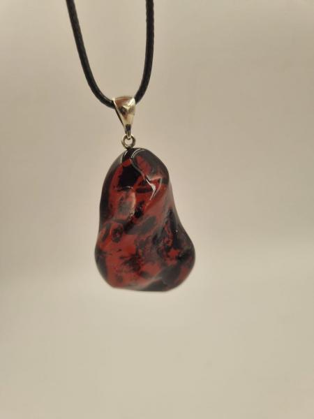 Kehribar Ateş Kolye