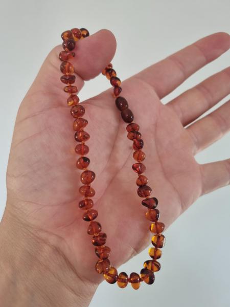 Kehribar Bebek Kolyesi