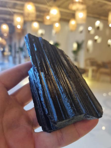 Siyah Turmalin 560gr Ham Taş