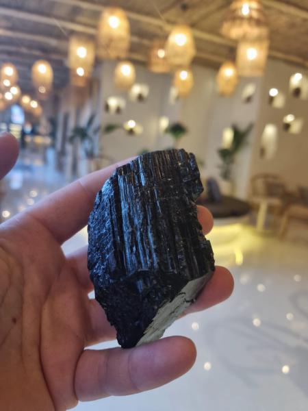 Siyah Turmalin 344gr Ham Taş