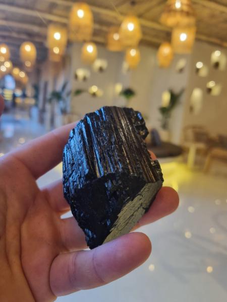 Siyah Turmalin 344gr Ham Taş